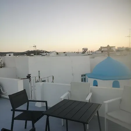 Parikia House Парос