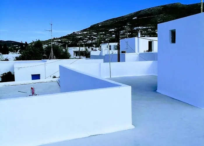 Parikia House Dom wakacyjny *